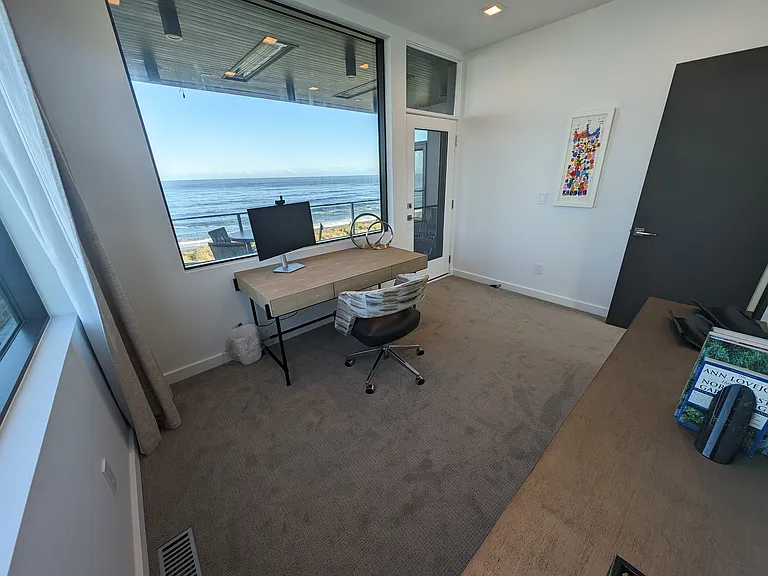 373 Salishan Dr — Photo 35