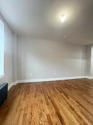 Rented by Artur Gutman, LREB | media 6