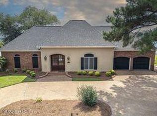 143 Charleston Ln, Madison, MS 39110