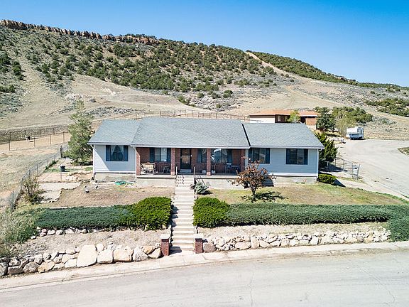 3rd image of 4597 W Hillside Dr