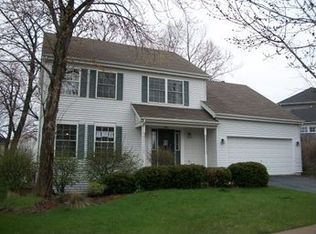 710 Cooper Ct E, Aurora, IL 60504