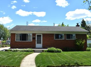 25226 Roan Ave, Warren, MI