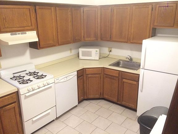 4th image of 914 E Passyunk Ave APT 2R