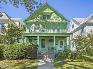1079 Glenwood Blvd, Schenectady, NY 12308