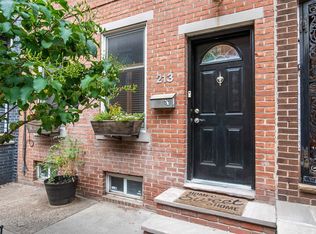 213 W George St, Philadelphia, PA 19123
