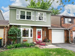 1328 Spring Valley Dr, Carol Stream, IL 60188