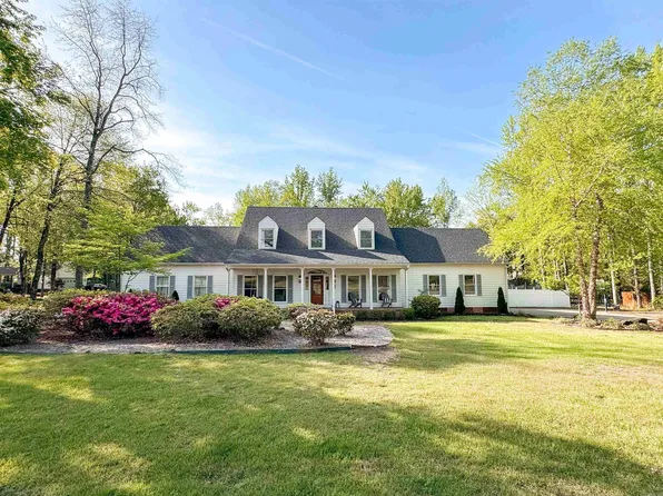 8 Hill Creek Cir, Searcy, AR 72143