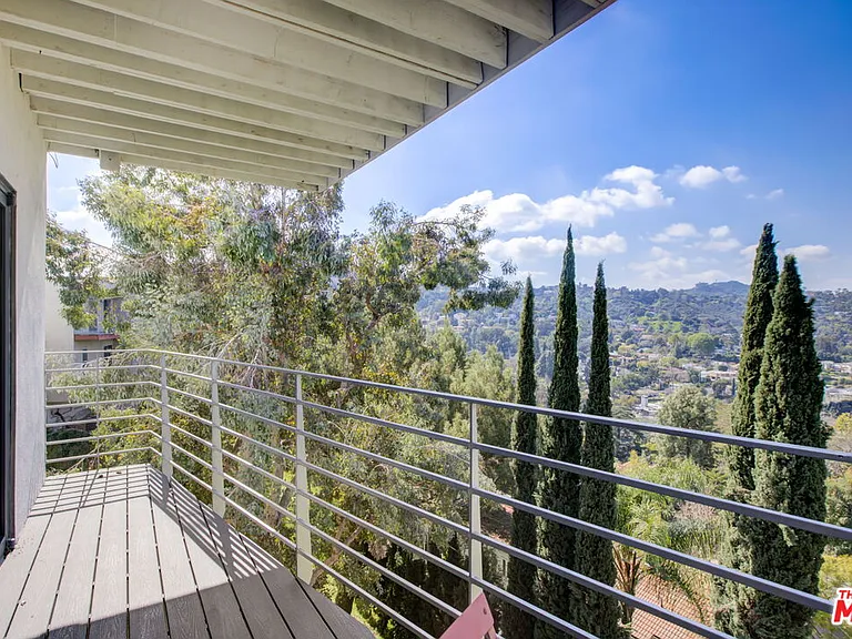 3223 Tareco Dr — Photo 31