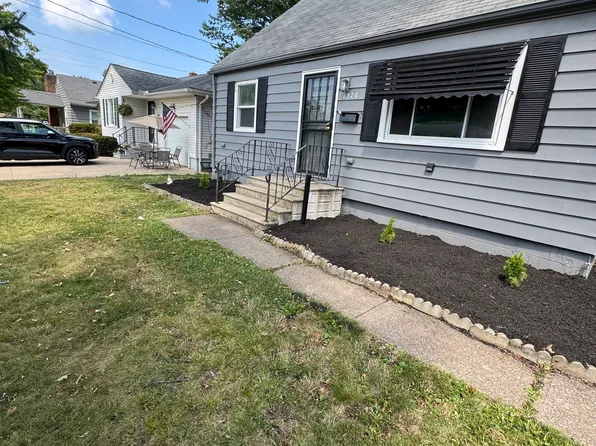 1320 W 37th St, Lorain, OH 44053