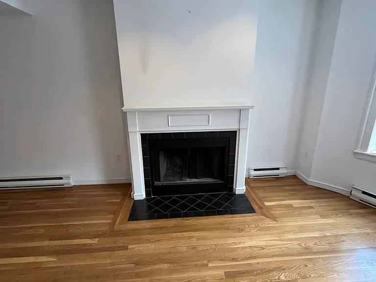 1742-1744 Washington St #1 — Photo 9