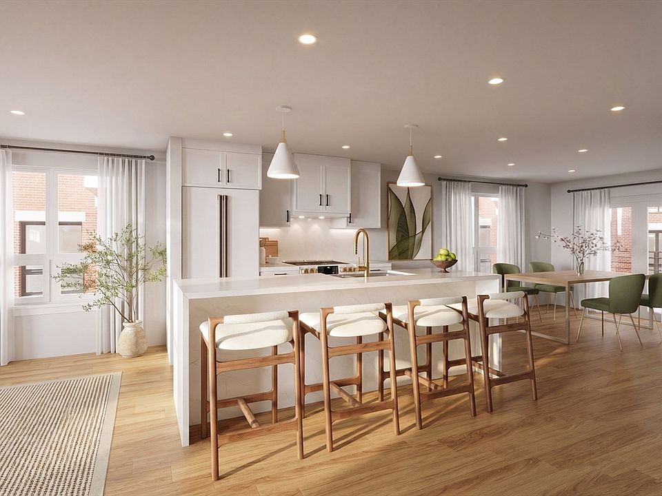1st image of 8 Sumner Pl #6