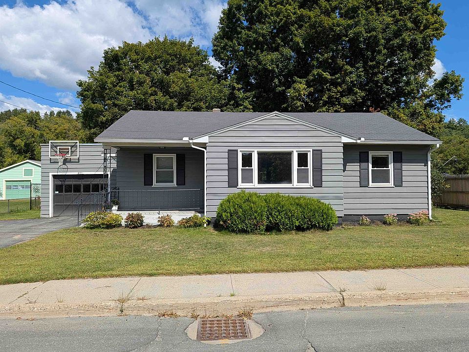 1st image of 411 Concord Avenue