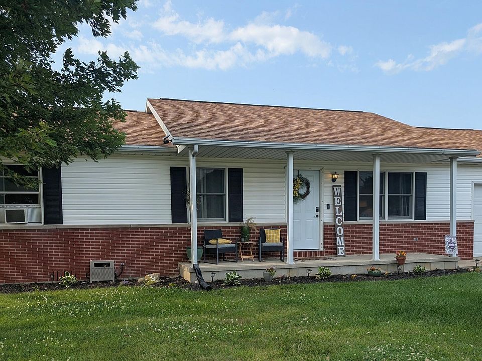 1st image of 104 Lindenwood Pl