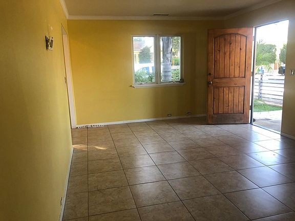 5th image of 725 W Pedregosa St #A
