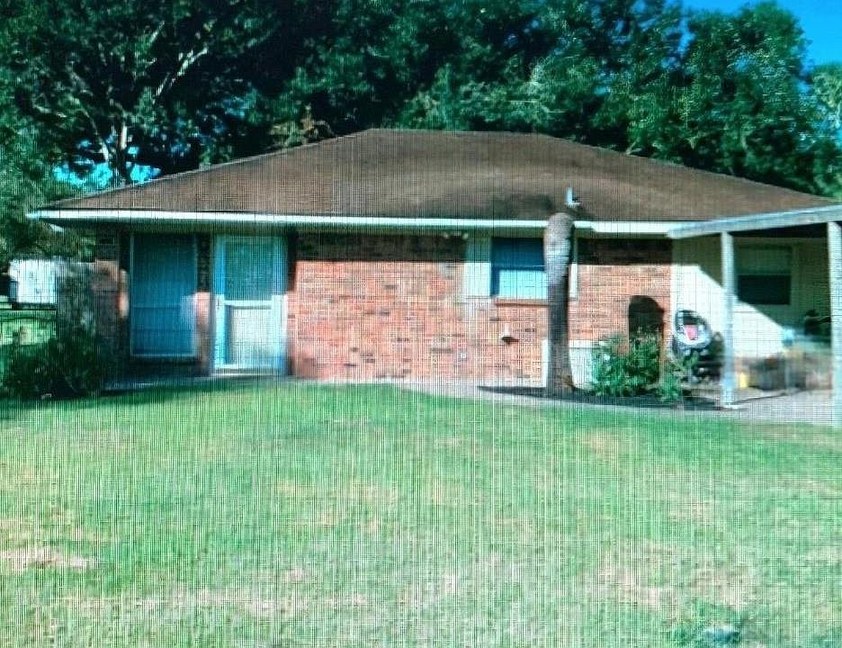 1st image of 407 Avenue C