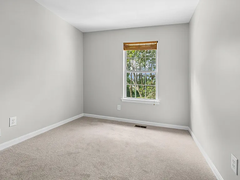 1905 Millington Sq — Photo 13
