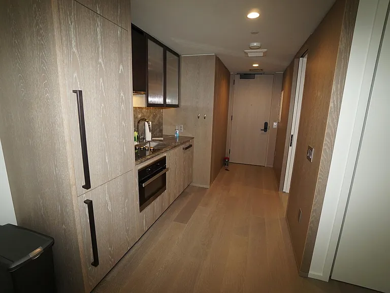 1000 Auahi St #434 — Photo 3
