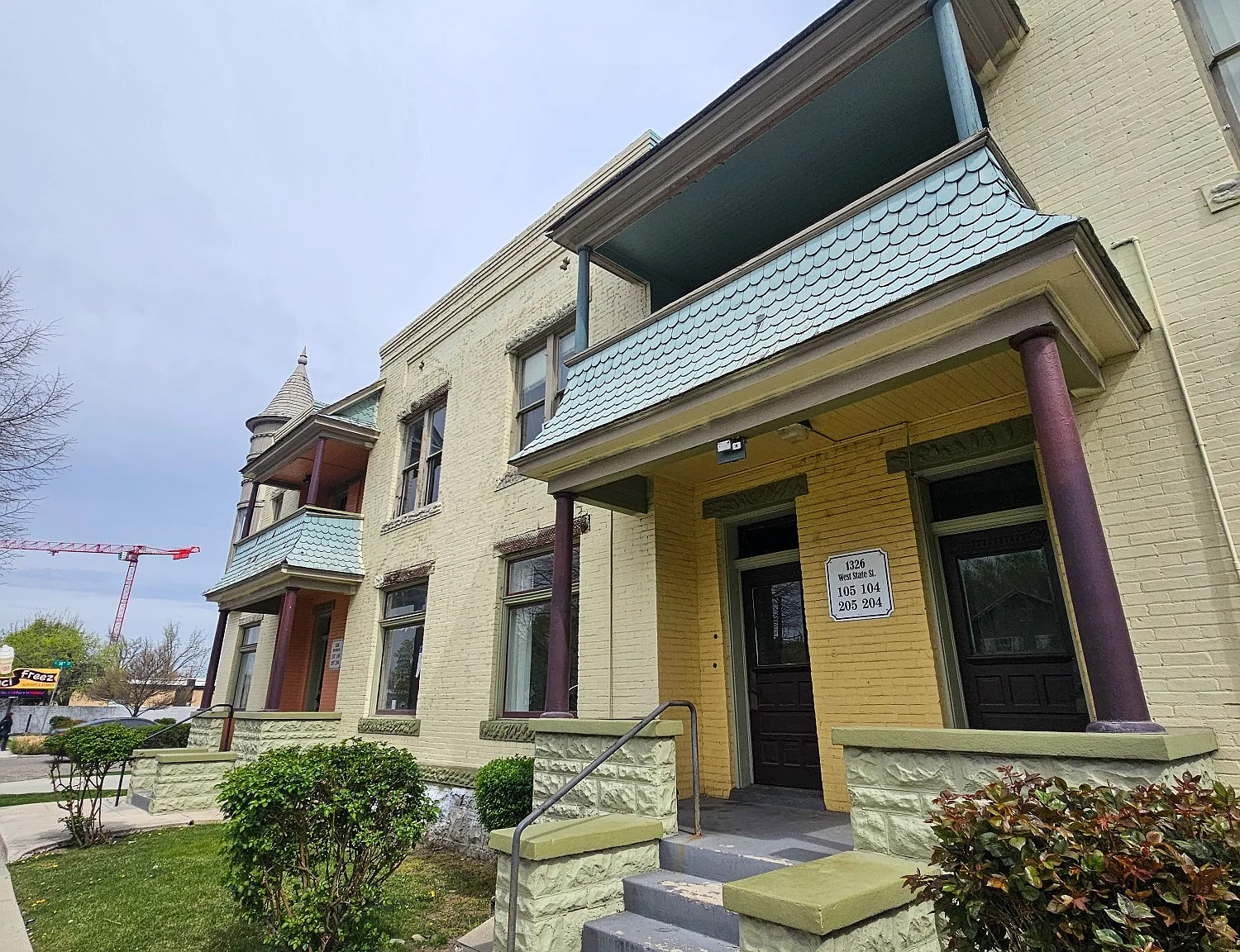 2 bed, 870 sqft, $1,295 — Photo 3