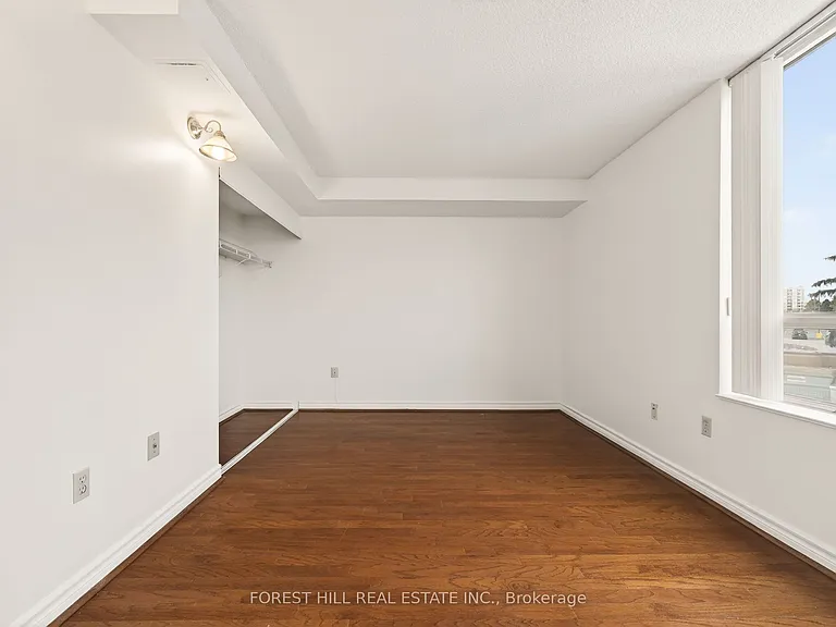 343 Clark Ave W #203 — Photo 23