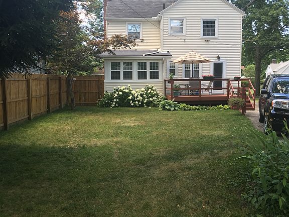 3rd image of 457 Greenwood Ave