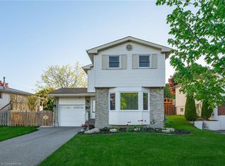 16 Dalkeith Dr, Cambridge, ON N1S4P1