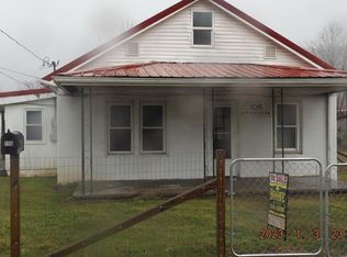 106 Applegate Ln, Garrison, KY 41141