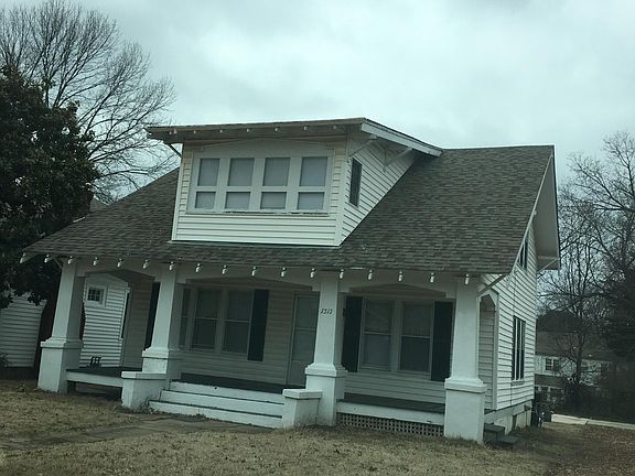 Front of home. Recent roof and paint.