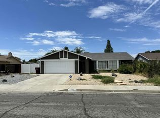 29721 Oakbridge Dr, Sun City, CA 92586