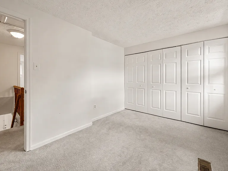 8550 Blue Rock Ln — Photo 18