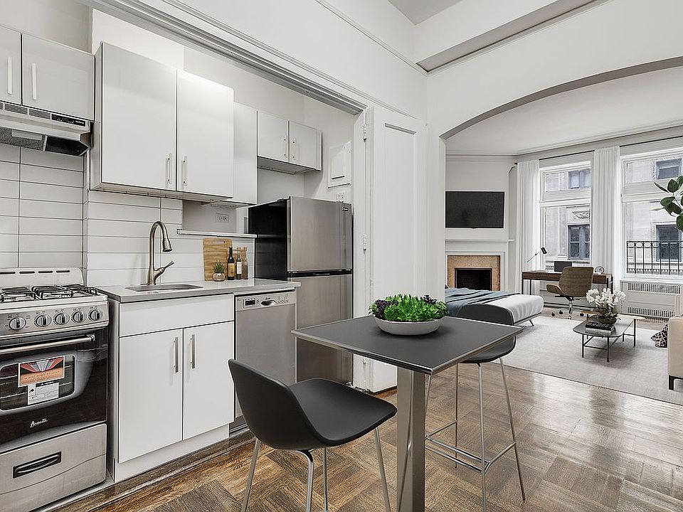 1st image of 284 5th Ave #3D