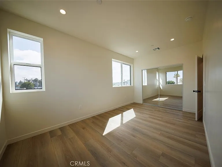5933 Comey Ave #1 — Photo 36