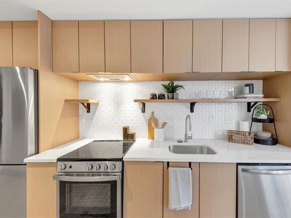 1805 Harvard Ave #306, College Park, GA 30337