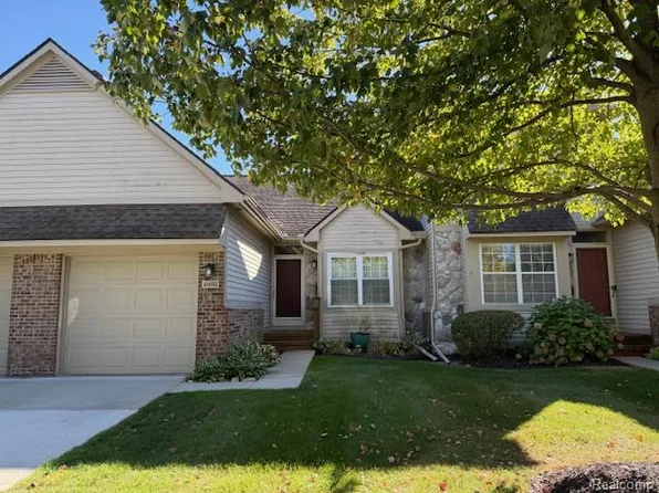 41635 Blair Dr #1, Novi, MI 48377
