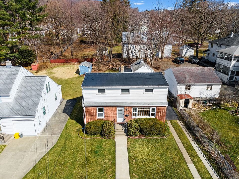 1st image of 733 Victory St