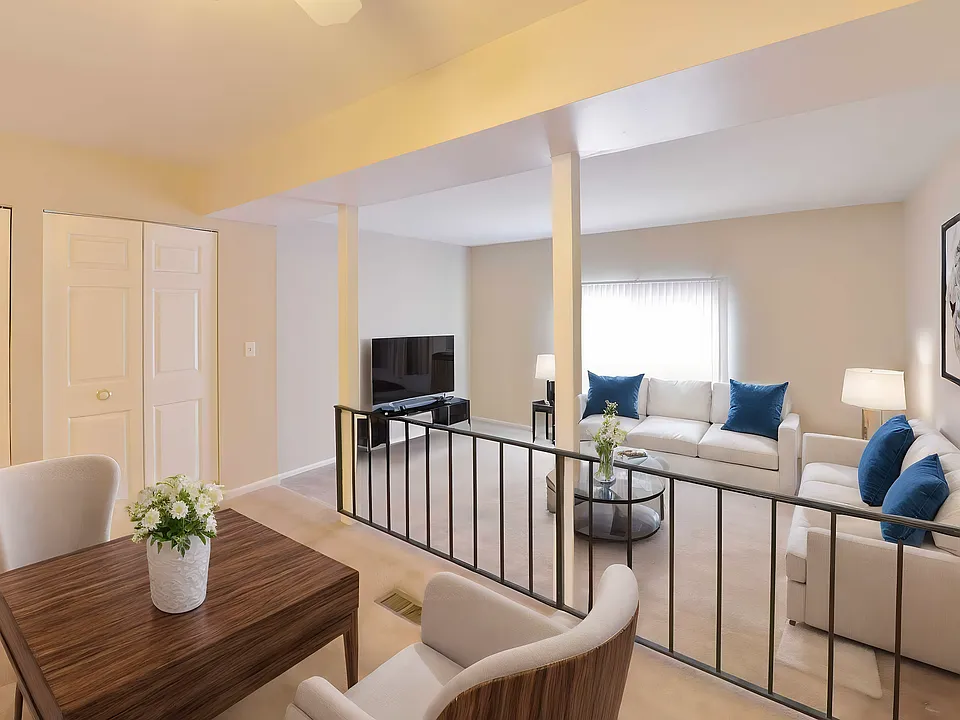 Carriage House Apartments