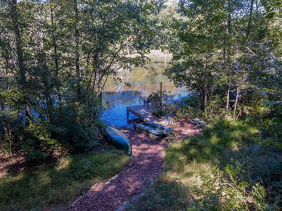 2nd image of 407 Mill Creek Dr