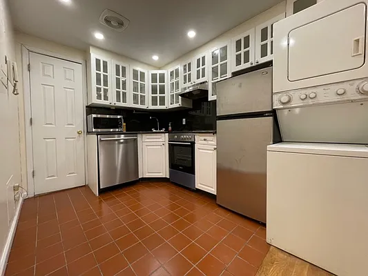 Rented by Oxford Property Group | media 15