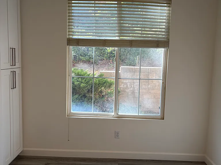 25735 Perlman Pl — Photo 6
