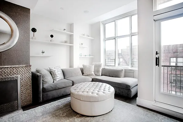 Sold by Prevu Real Estate, LLC | media 32