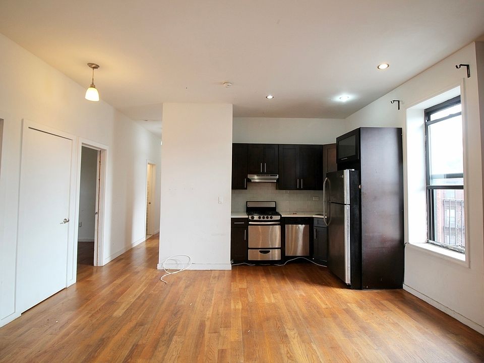 1st image of 27 Spencer Pl #4R