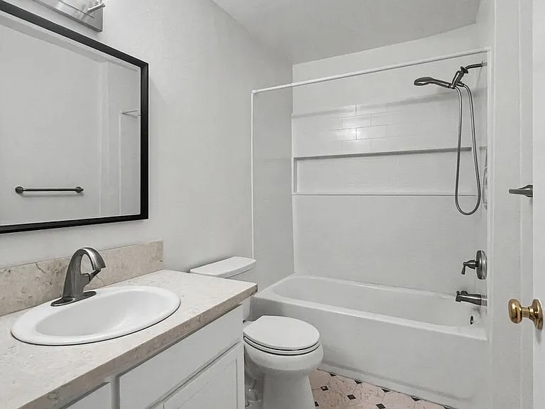 Westgate Apartments LLC — Photo 30