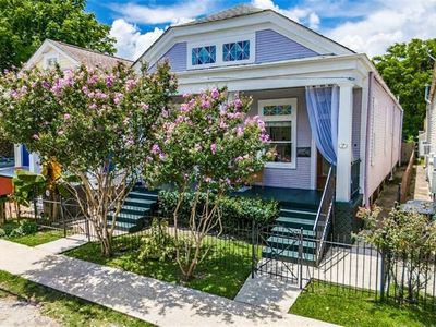 716-718 Arabella St, New Orleans, LA, 70115