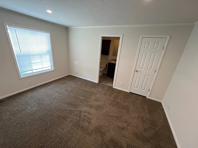 7769 Kimberly Dr — Photo 14