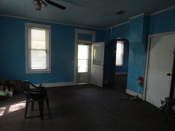 5th image of 383 W High St