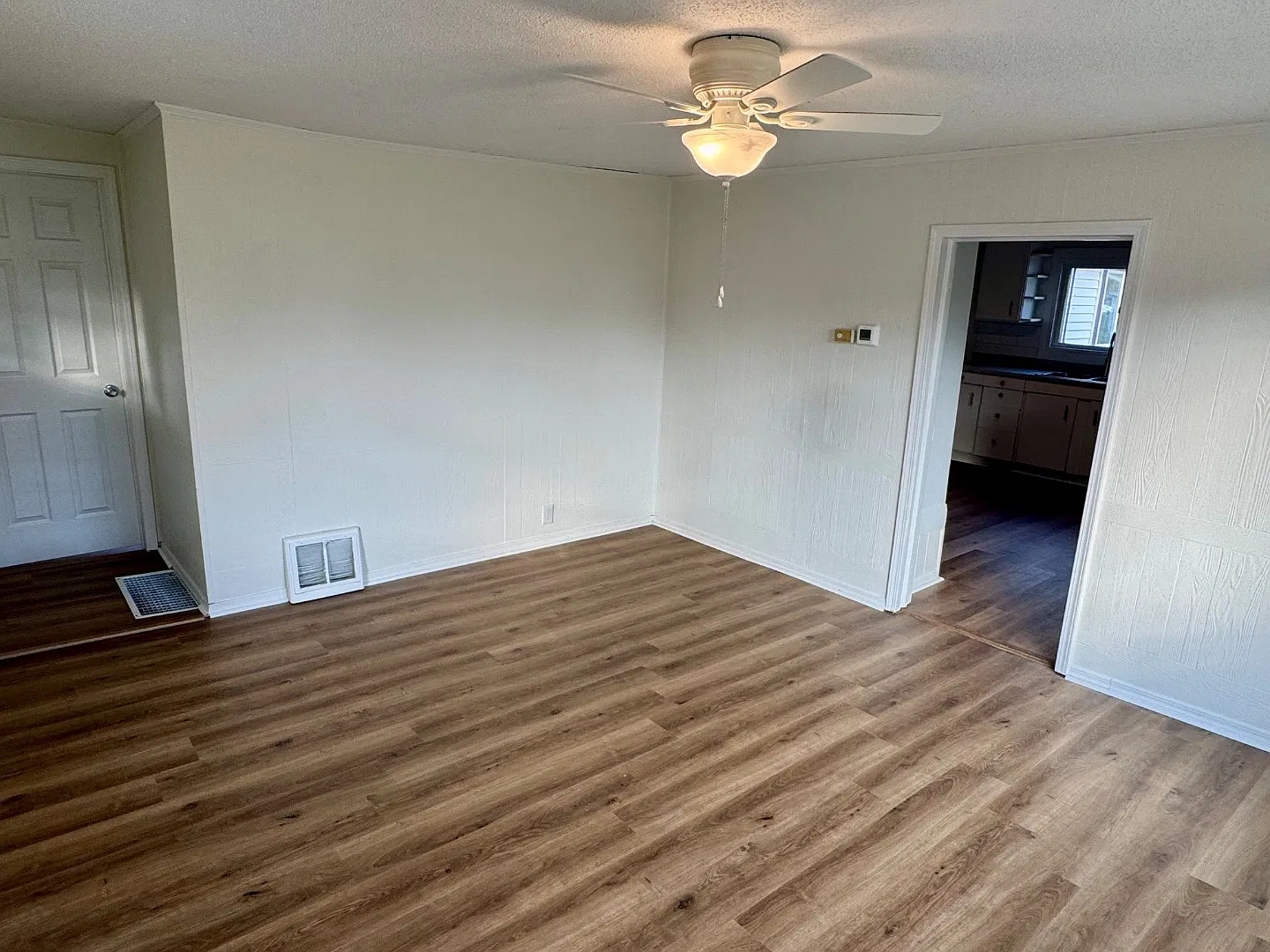 1327 N State St — Photo 4
