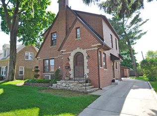 630 N Martin Ave, Waukegan, IL 60085