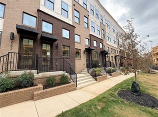 201 New St #2203, Decatur, GA 30030