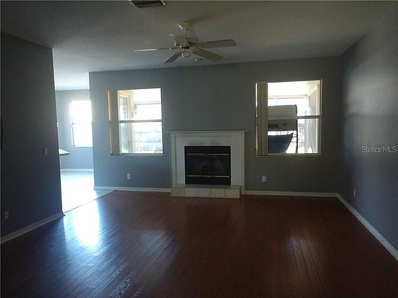 3rd image of 3838 Briarbrook Pl