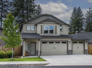 715 N Brooks Camp Rd, Sisters, OR 97759