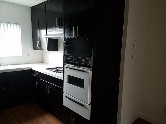 3rd image of 8960 Orion Ave APT 29